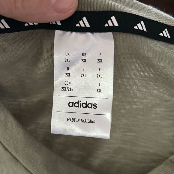 Adidas‎ JUA02 Men's Short Sleeve T-Shirt, Train Essentials Camographic, 2XL. - Picture 5 of 11